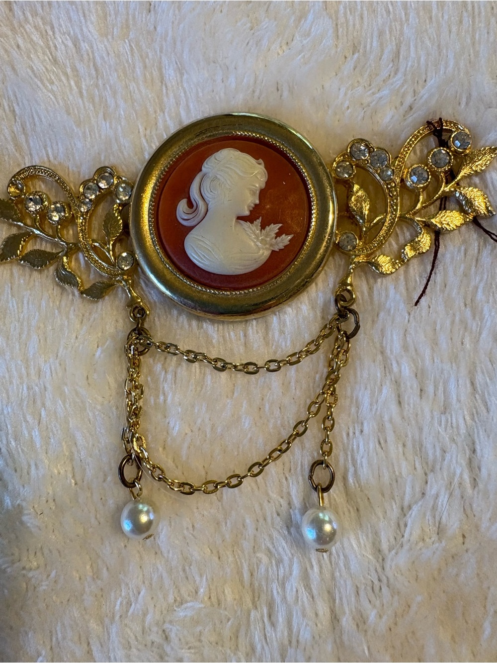 Gold Cameo broach with Pearl Drops